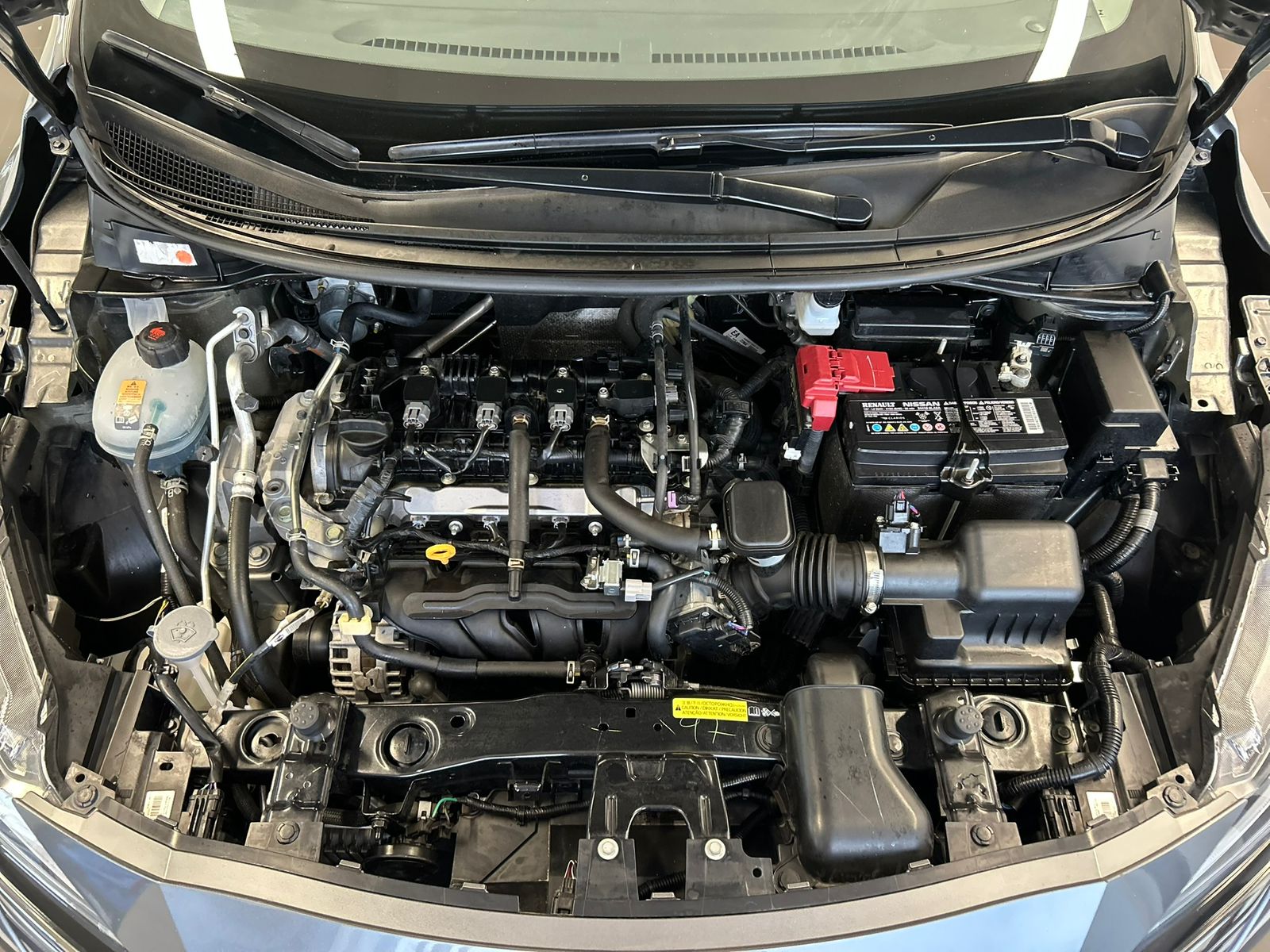 2024 Nissan Versa Base