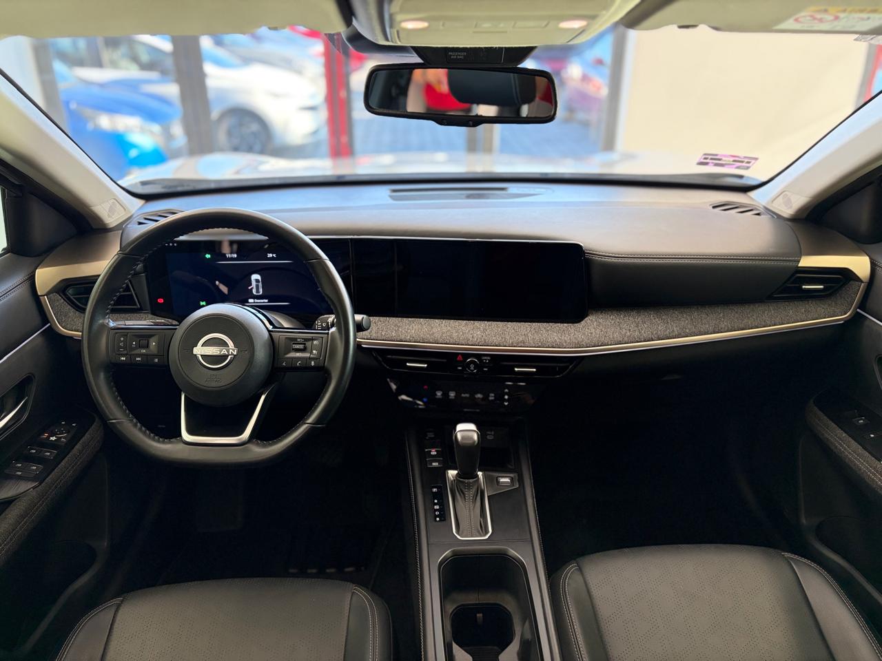 2025 Nissan Kicks Base