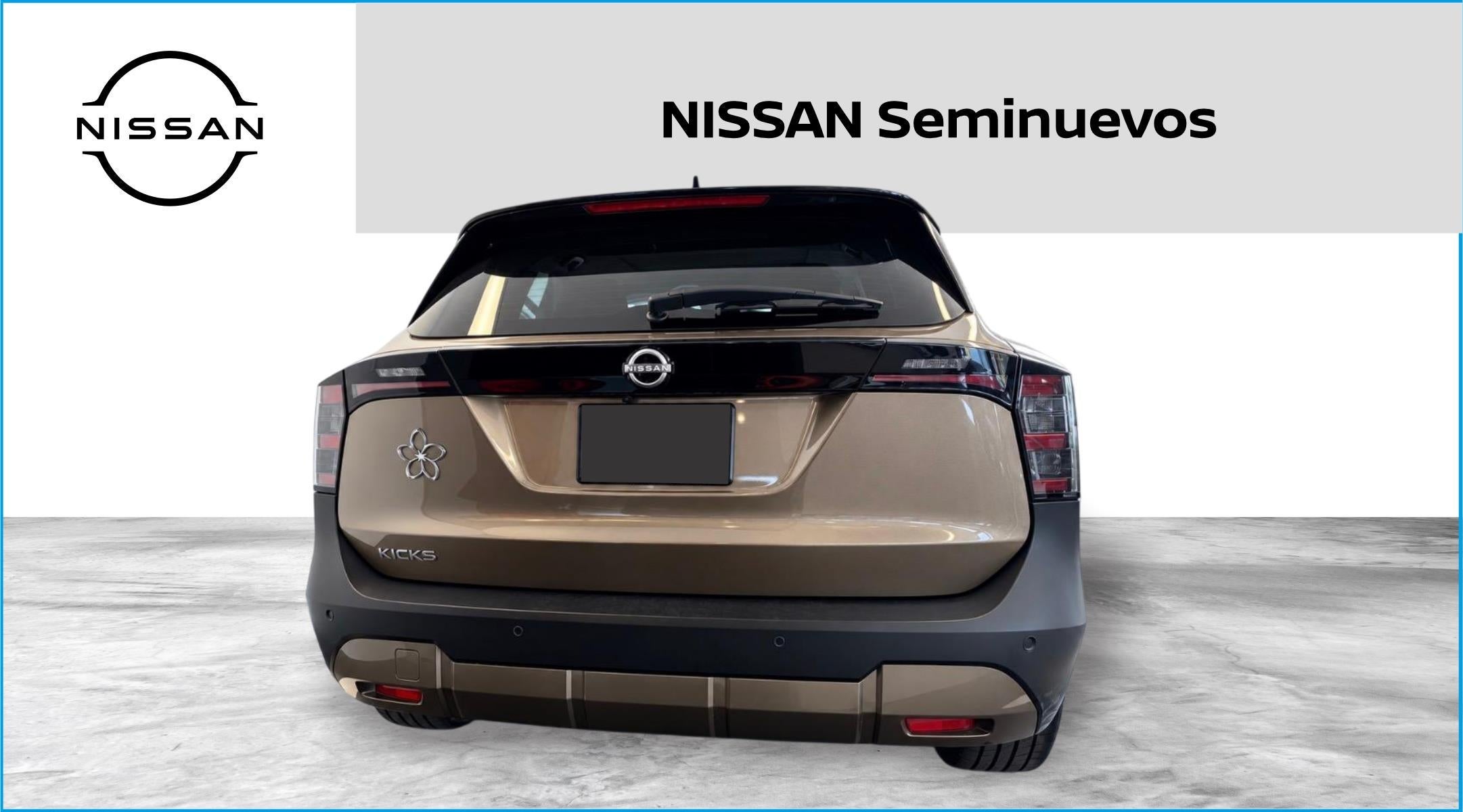 2025 Nissan Kicks Base