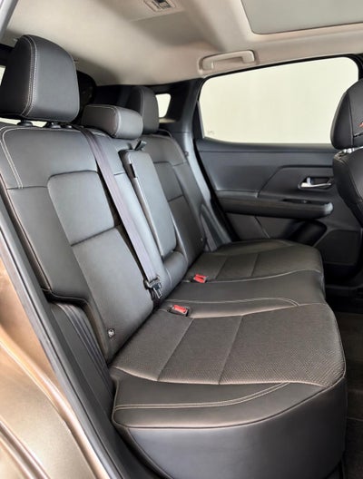 2025 Nissan Kicks Base