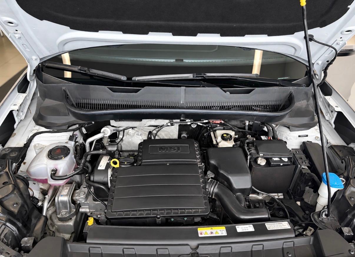 2024 Volkswagen Cross Sport Base